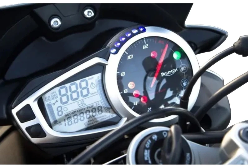 SEFIS Tacho-Display Schutzfolie Triumph Speed Triple 675 für Motorrad
